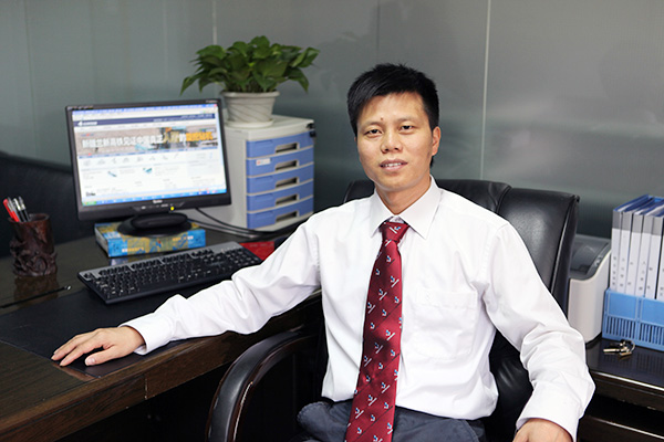 喜讯：胜游网电脑版_胜游(中国)智能朱建新荣获《长沙年鉴》2015年度十大人物奖