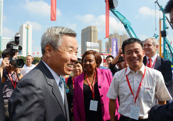 到“海博会”邂逅胜游网电脑版_胜游(中国)智能“两挖”精品