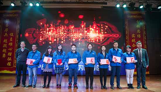 坚定信心、再接再厉，胜游网电脑版_胜游(中国)智能2017年度营销表彰与誓师大会开启新航程