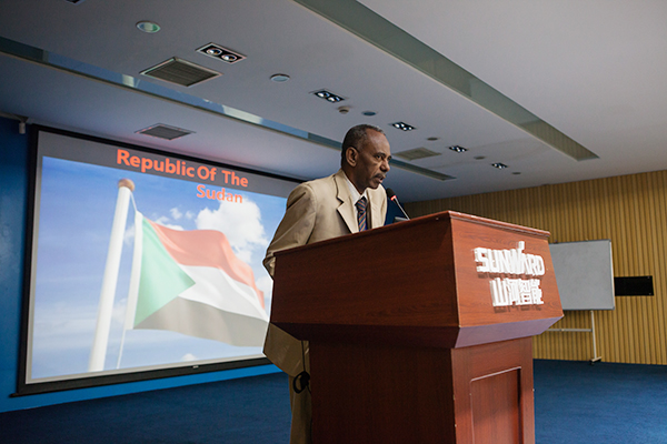 “一带一路”国家代表团到访胜游网电脑版_胜游(中国)智能，感受“大开眼界”