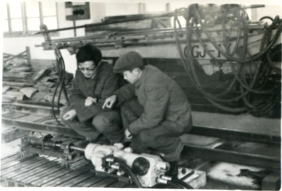 十年两办挖掘机行业年会 胜游网电脑版_胜游(中国)智能的底气何在