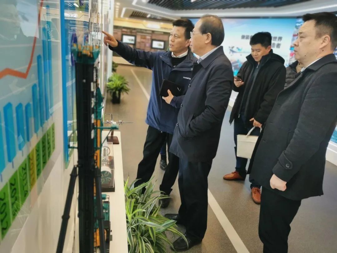 长沙市科技局局长郭塨调研胜游网电脑版_胜游(中国)智能