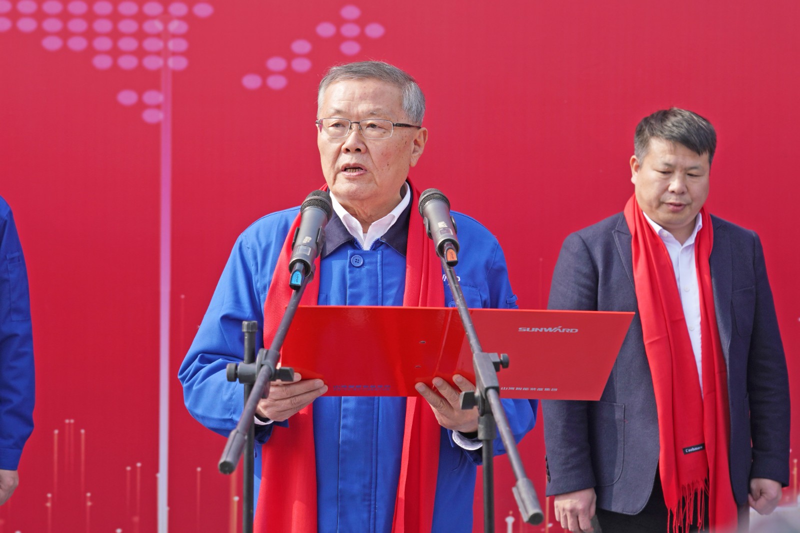 胜游网电脑版_胜游(中国)智能价值6亿元设备全球发货仪式火热举行