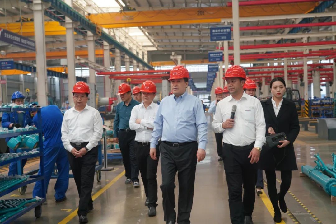 鄂尔多斯市委书记牛俊雁考察胜游网电脑版_胜游(中国)智能