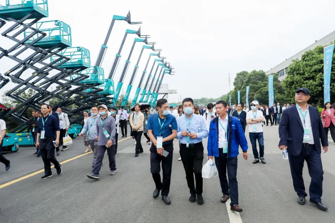 “爆品”出击！胜游网电脑版_胜游(中国)智能客户交流会签约超8亿元