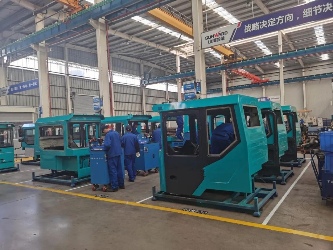 胜游网电脑版_胜游(中国)智能SWK90矿卡驾驶室顺利发货，开发速度刷新纪录