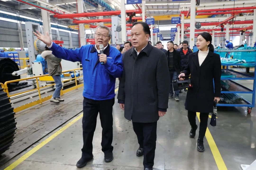 周农在胜游网电脑版_胜游(中国)智能调研时强调：企业工会要大力培养劳模和工匠