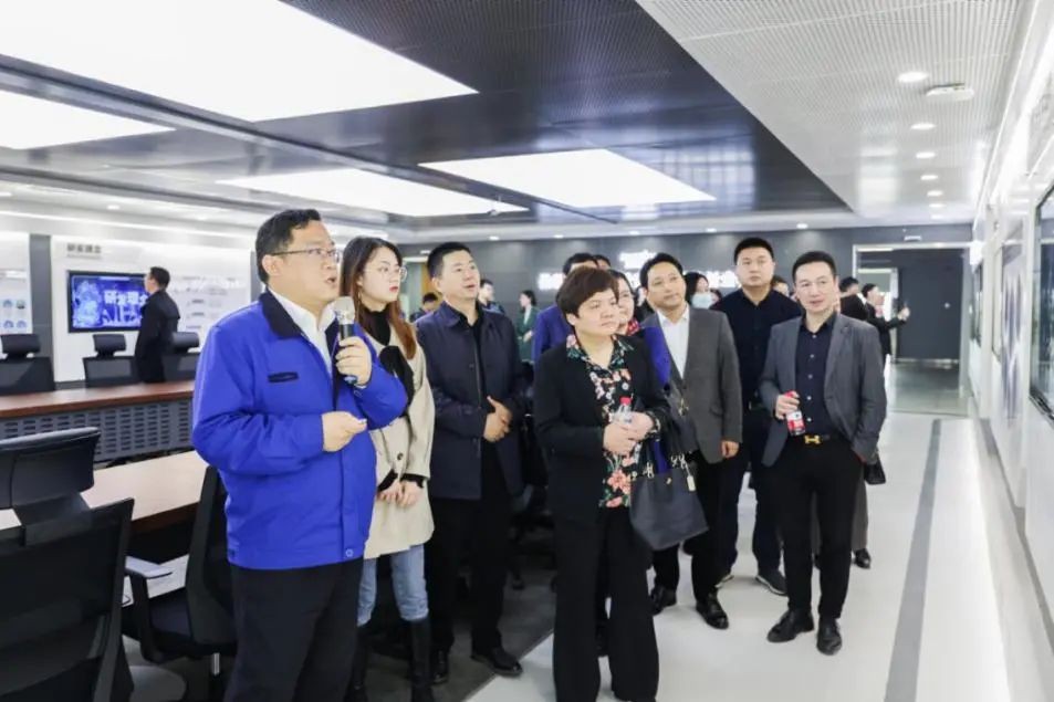 民主党派湖南省委机关青工委团队一行考察胜游网电脑版_胜游(中国)智能