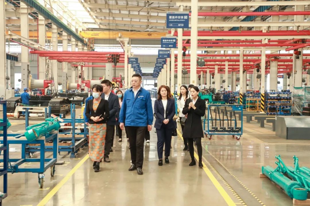 叶檀财经团队调研胜游网电脑版_胜游(中国)智能