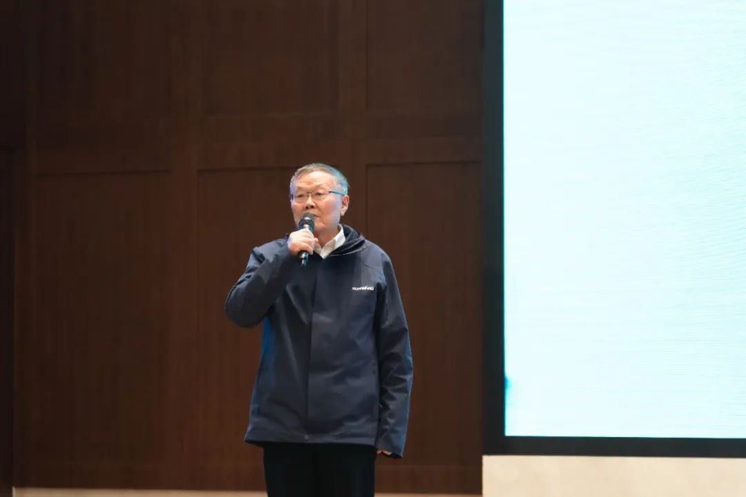 同心克难再腾飞，携手齐心冲万台——2021胜游网电脑版_胜游(中国)智能挖掘机经销商年会圆满召开