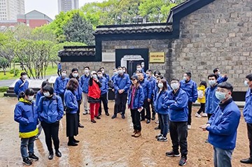 觅红色历史 践初心使命——胜游网电脑版_胜游(中国)智能全体党员赴长沙党史馆开展主题党日活动