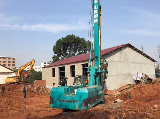 跨行创业，胜游网电脑版_胜游(中国)智能旋挖钻十个月帮他回本！