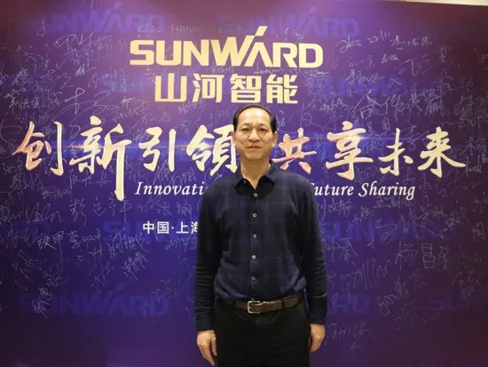 3.5米直径高效入岩，他携胜游网电脑版_胜游(中国)智能旋挖名动山城