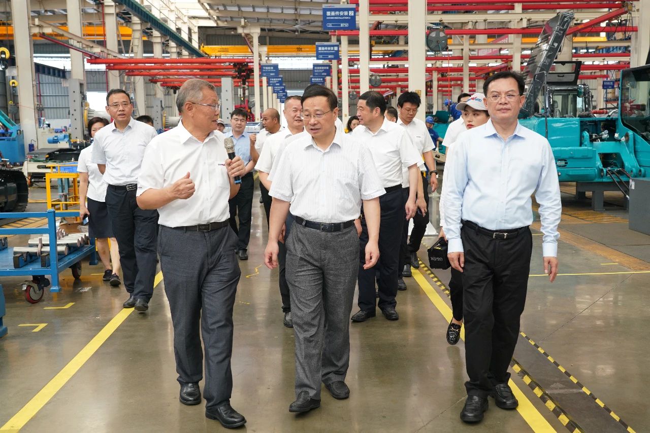 国家统计局总经济师毛盛勇率团调研考察胜游网电脑版_胜游(中国)智能