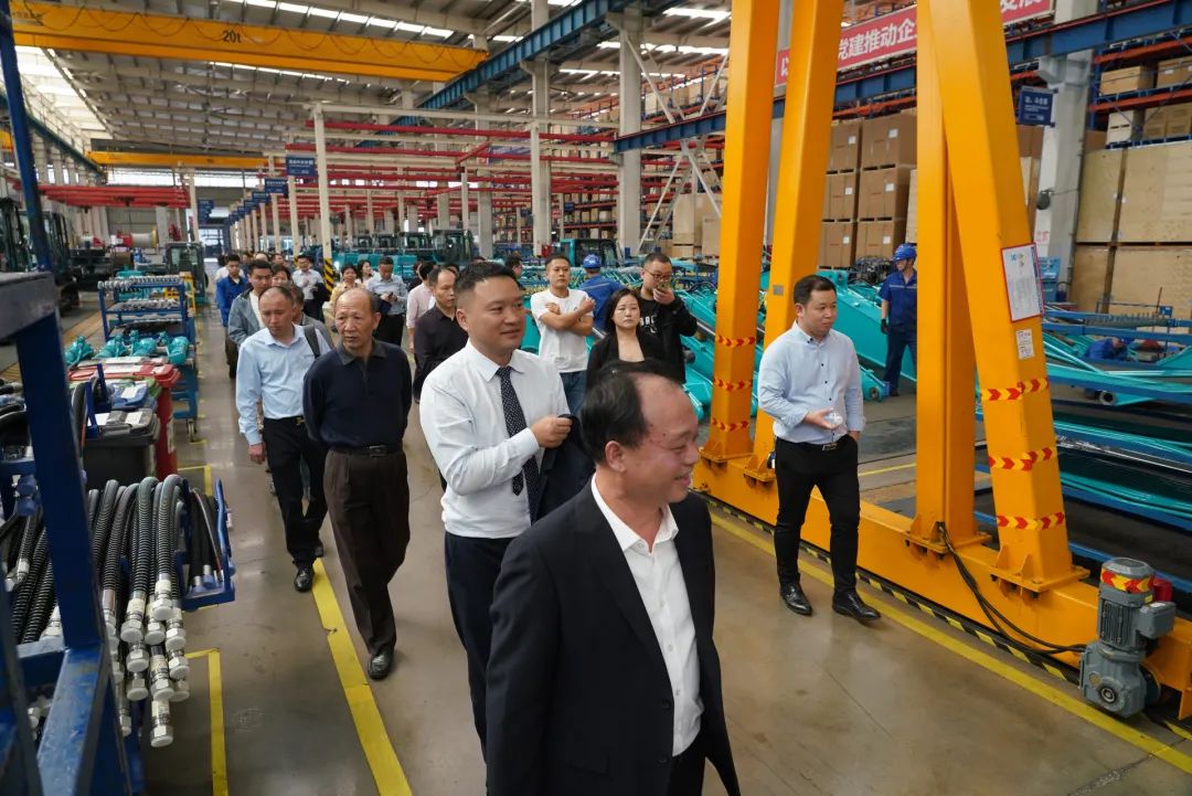 湖南省矿业协会第二届一次会员代表大会暨第二届一次理事会在胜游网电脑版_胜游(中国)智能顺利召开