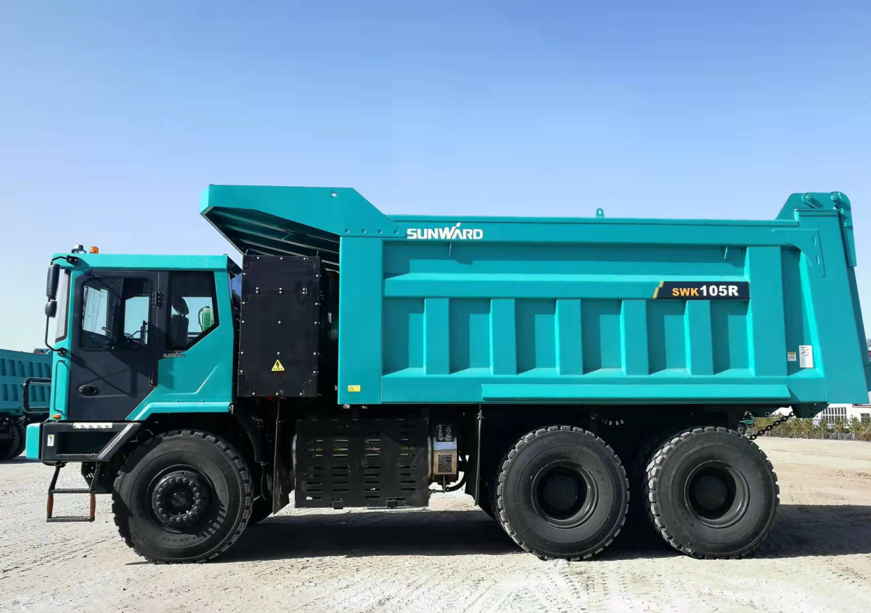 新能源，长续航！胜游网电脑版_胜游(中国)智能首台LNG增程式宽体矿卡下线交付