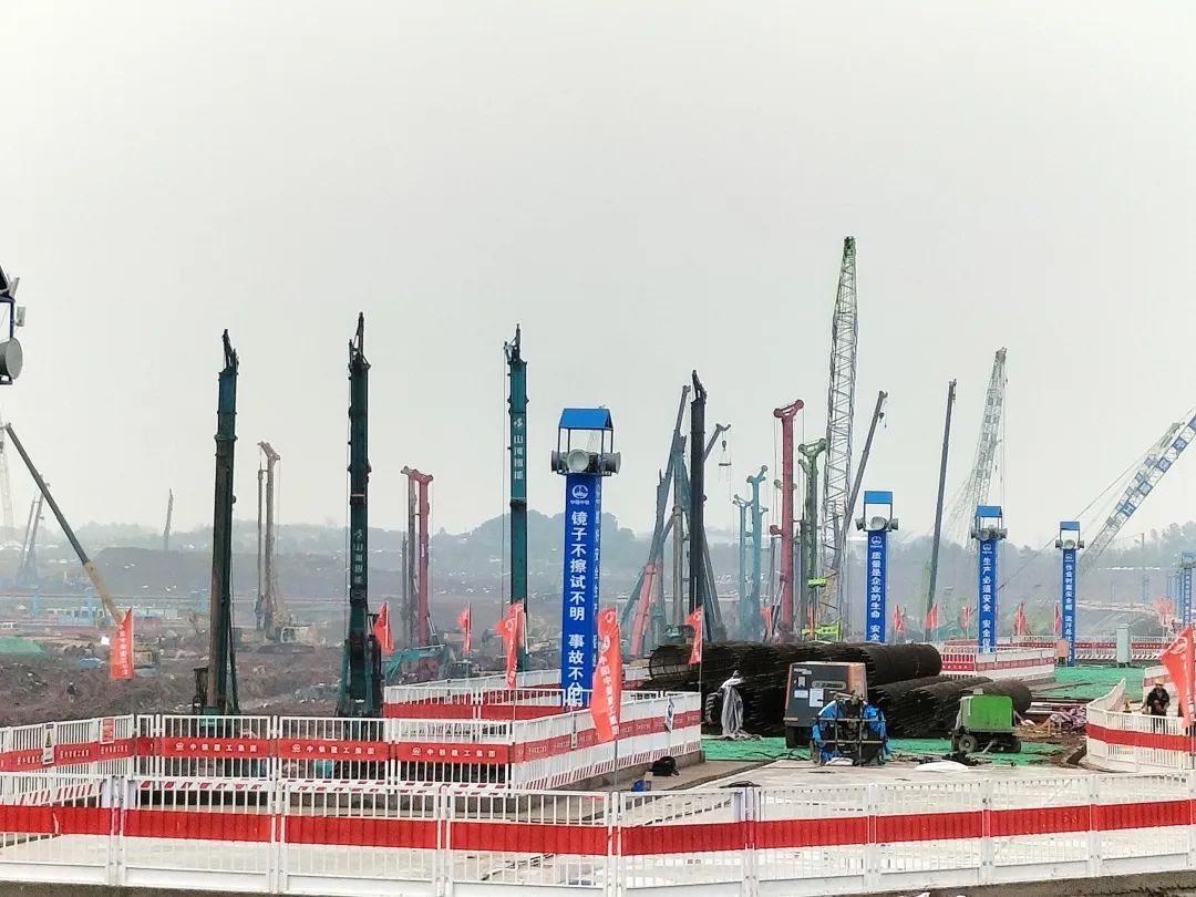 “胜游网电脑版_胜游(中国)绿”精彩亮相！胜游网电脑版_胜游(中国)智能装备全面助力长沙机场改扩建项目