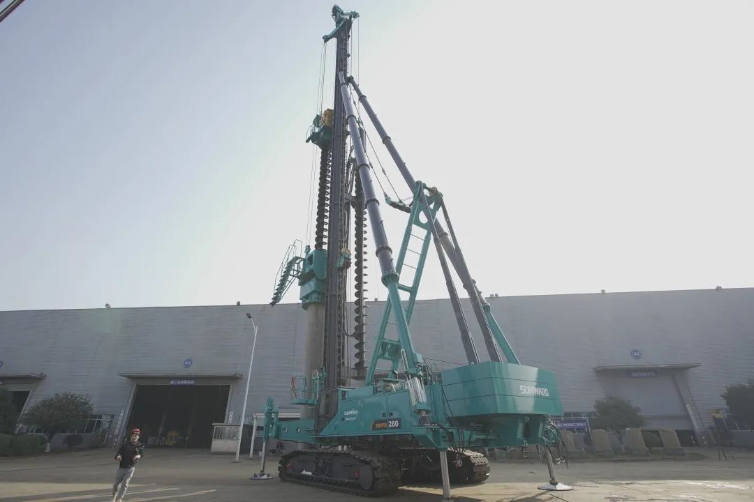 植桩奇兵！胜游网电脑版_胜游(中国)智能开启大直径预制桩施工全新探索实践