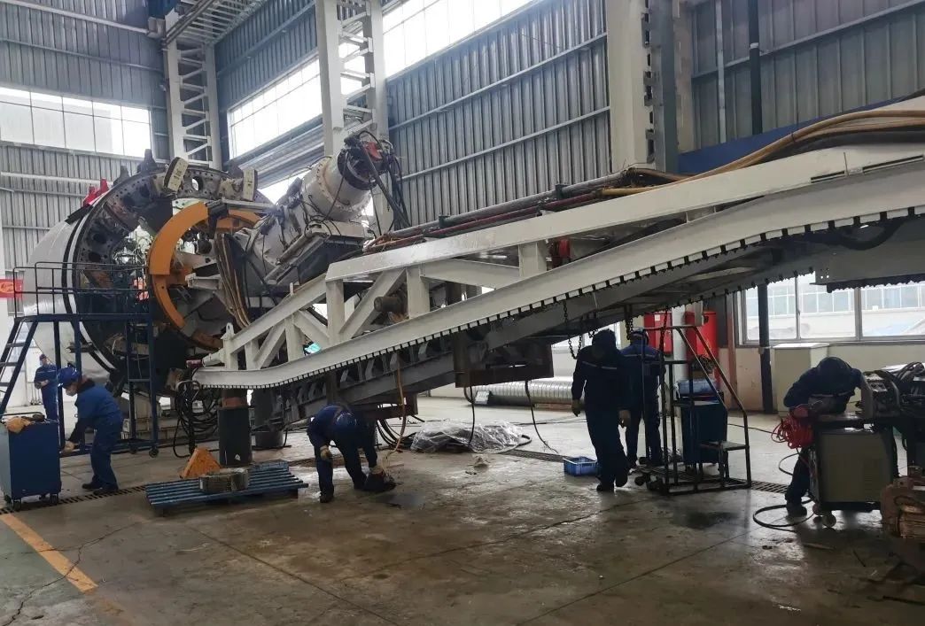 直击生产一线！中铁胜游网电脑版_胜游(中国)复工复产忙