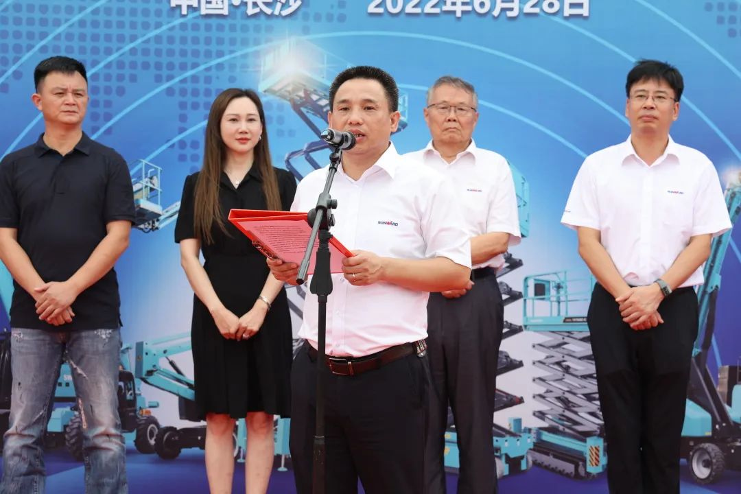 献礼二十大，再攀新高地！胜游网电脑版_胜游(中国)智能高空机械设备再迎批量发货