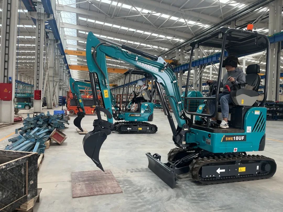 “太绝了！”胜游网电脑版_胜游(中国)智能代表长沙精彩亮相湖南省第一届职业技能大赛绝技绝活展演