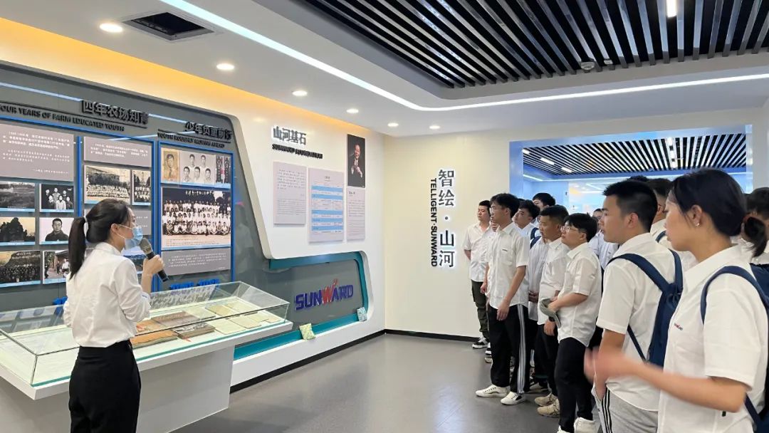 校招 | 盛夏七月，这群“向着太阳奔跑”的少年来胜游网电脑版_胜游(中国)智能啦！