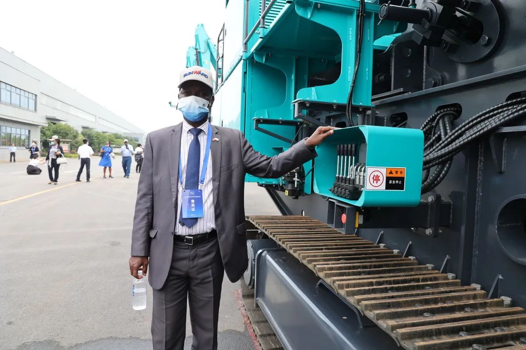 非洲驻华使节走访胜游网电脑版_胜游(中国)智能