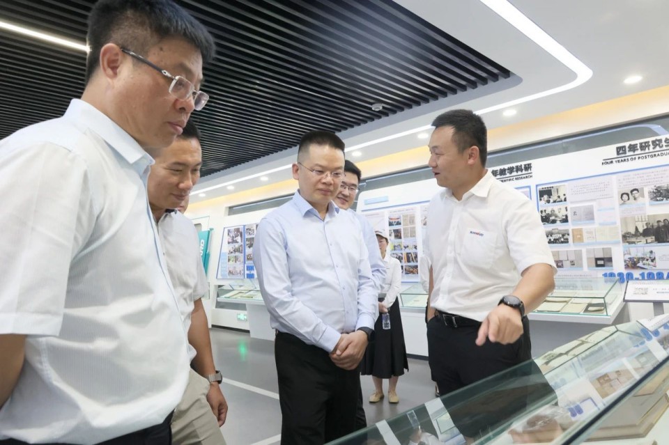 共商合作,建华控股有限公司董事长汪贵华到访胜游网电脑版_胜游(中国)智能