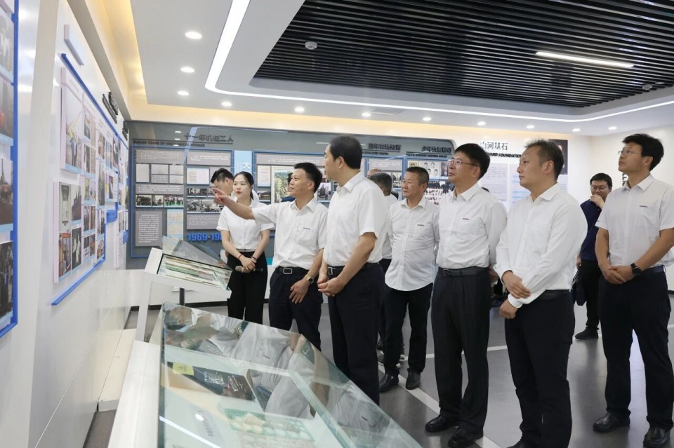 中国煤炭地质总局局长马刚到访胜游网电脑版_胜游(中国)智能，共谋绿色智能矿山装备发展新路径