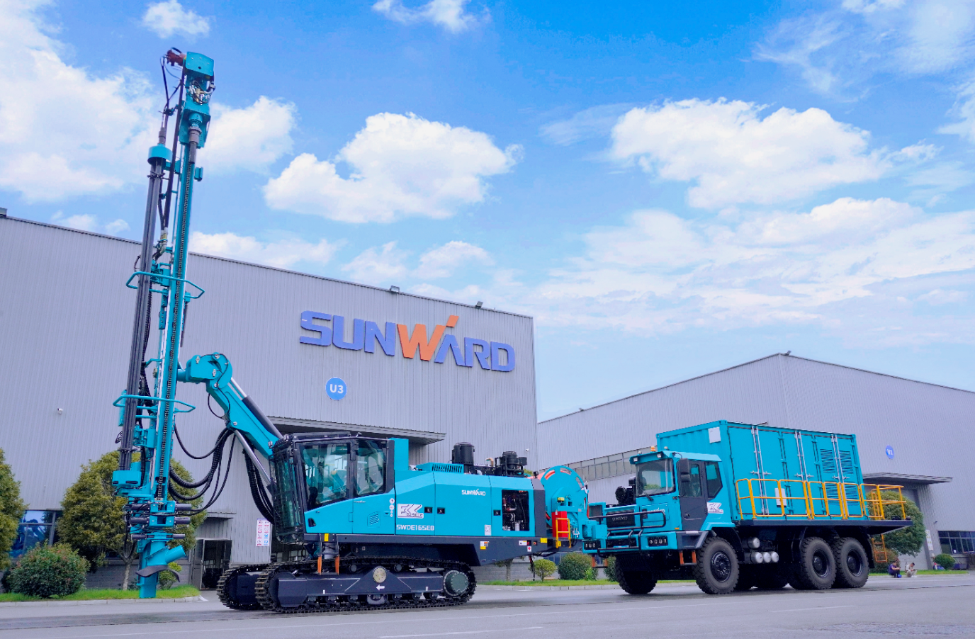 胜游网电脑版_胜游(中国)智能SWDE165EB电动潜孔钻机重磅下线，开启绿色钻爆新时代