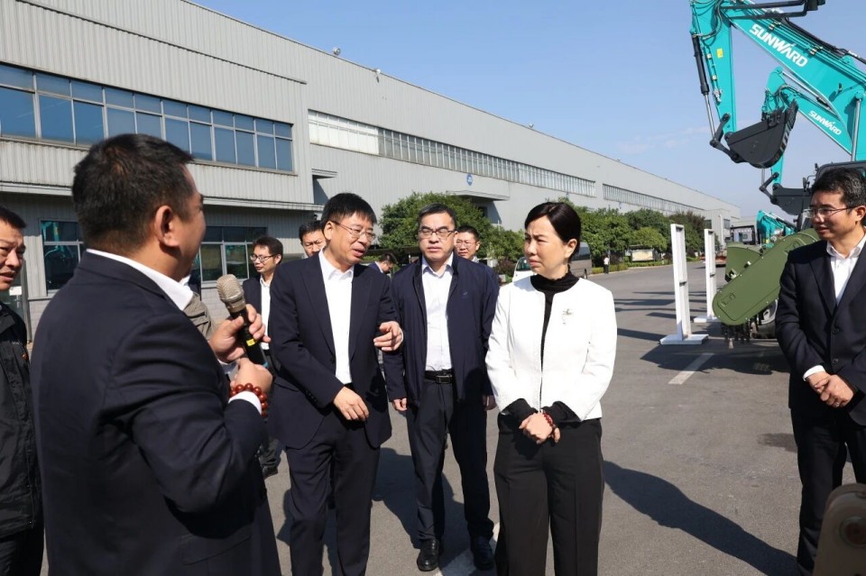 聚焦应急装备研发生产，共探实战适配新路径——广州市应急管理局党委书记、局长叶芳调研胜游网电脑版_胜游(中国)智能