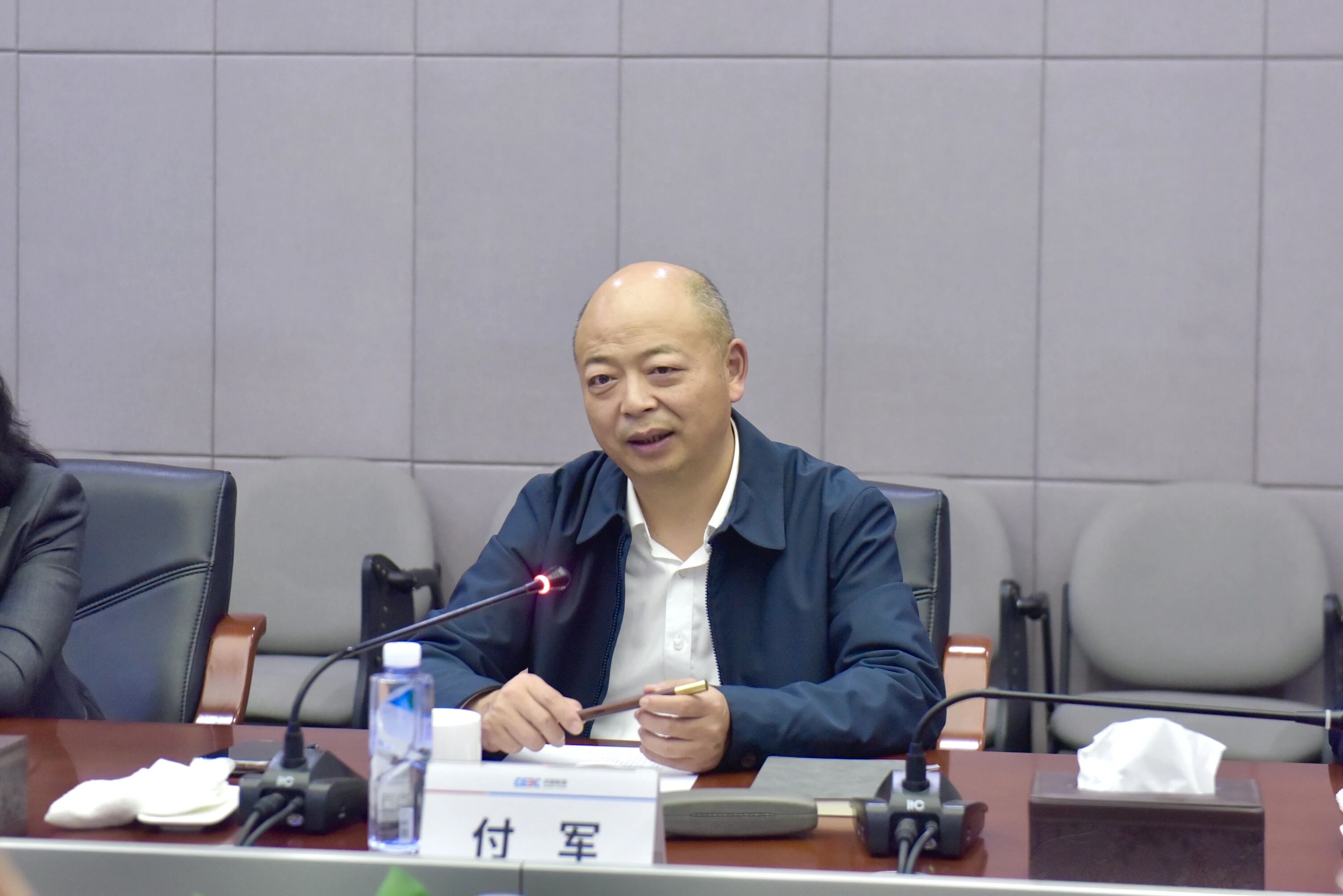 胜游网电脑版_胜游(中国)智能与易普力开展座谈交流，谱写互利共赢新篇章