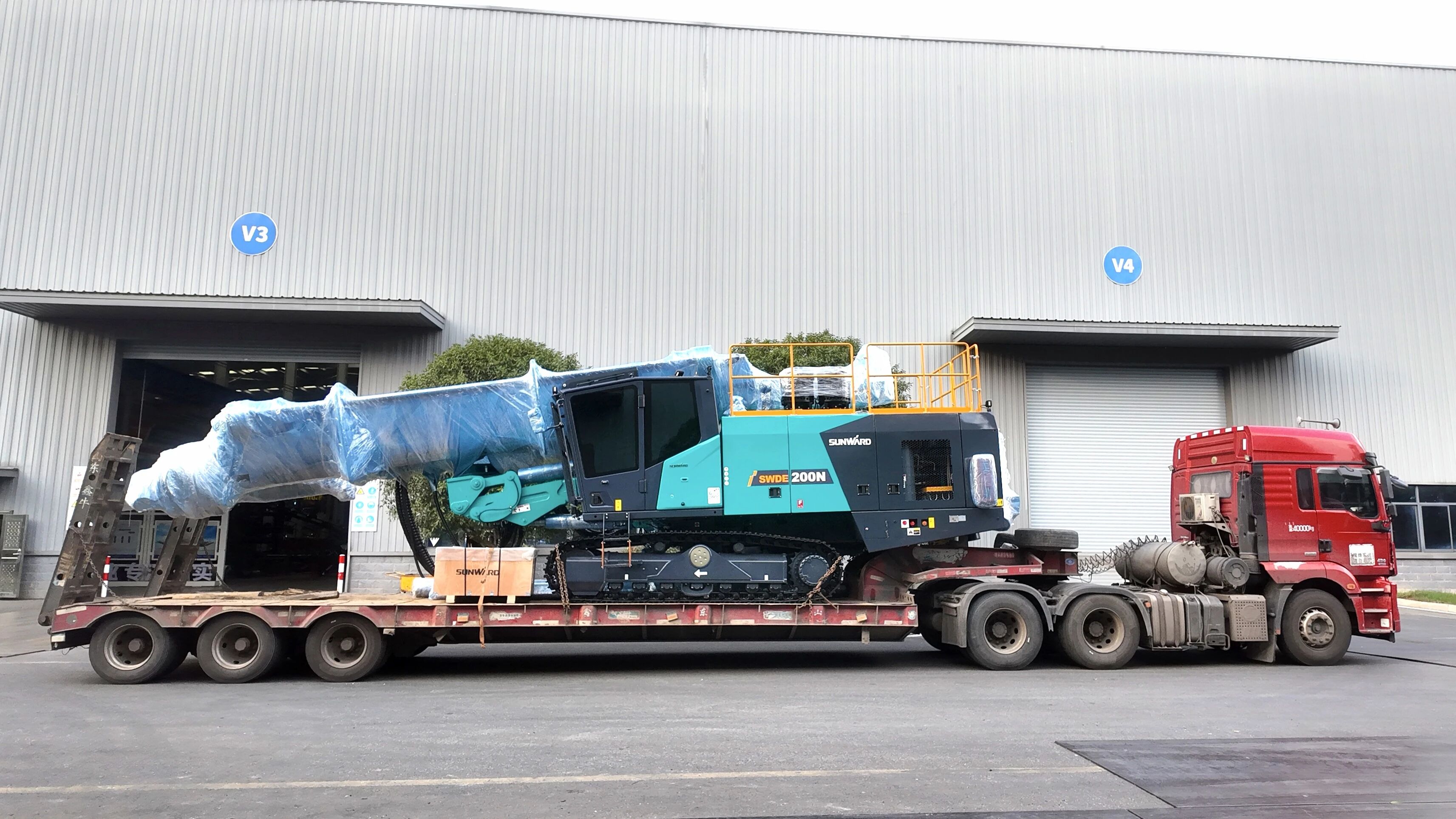 挑战高海拔高寒工况，胜游网电脑版_胜游(中国)智能臂式潜孔钻机登陆南美市场