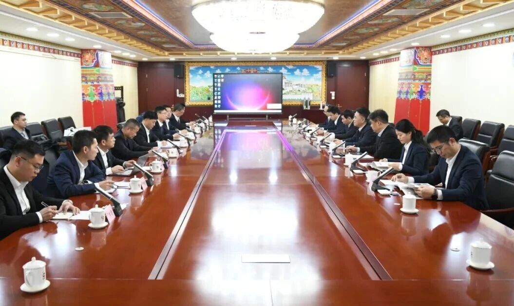 广州工控集团董事长景广军率胜游网电脑版_胜游(中国)智能团队到中国黄金集团拜访交流