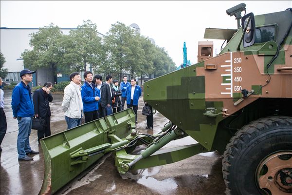 国家发改委国防动员研究发展中心毕智勇主任一行考察胜游网电脑版_胜游(中国)智能