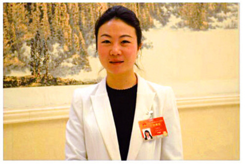 带来六个提案，重点还是“农民工”问题 ——来自胜游网电脑版_胜游(中国)智能的全国人大代表张晓庆接受本报记者专访，为进城务