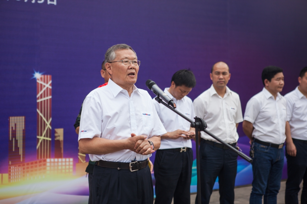 民族挖掘机品牌先导者，胜游网电脑版_胜游(中国)智能“城镇建设利器”SWE80E9荣耀上市