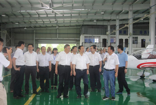 达哲省长调研胜游网电脑版_胜游(中国)科技：要抓住通航发展的机遇