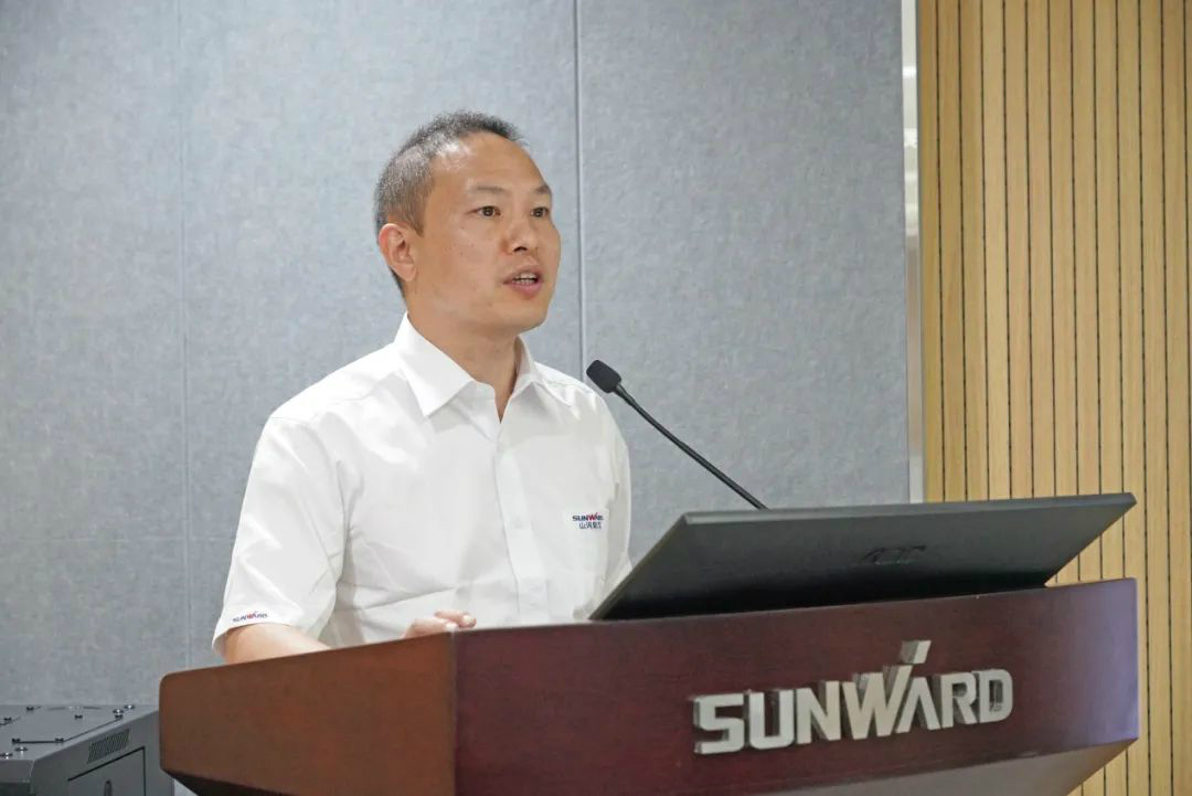 省人大常委会党组副书记、副主任王柯敏调研胜游网电脑版_胜游(中国)智能