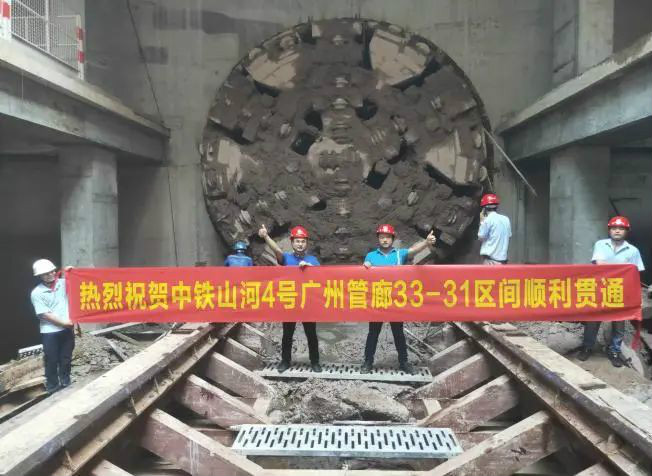解码胜游网电脑版_胜游(中国)智能上半年成绩单背后的密码