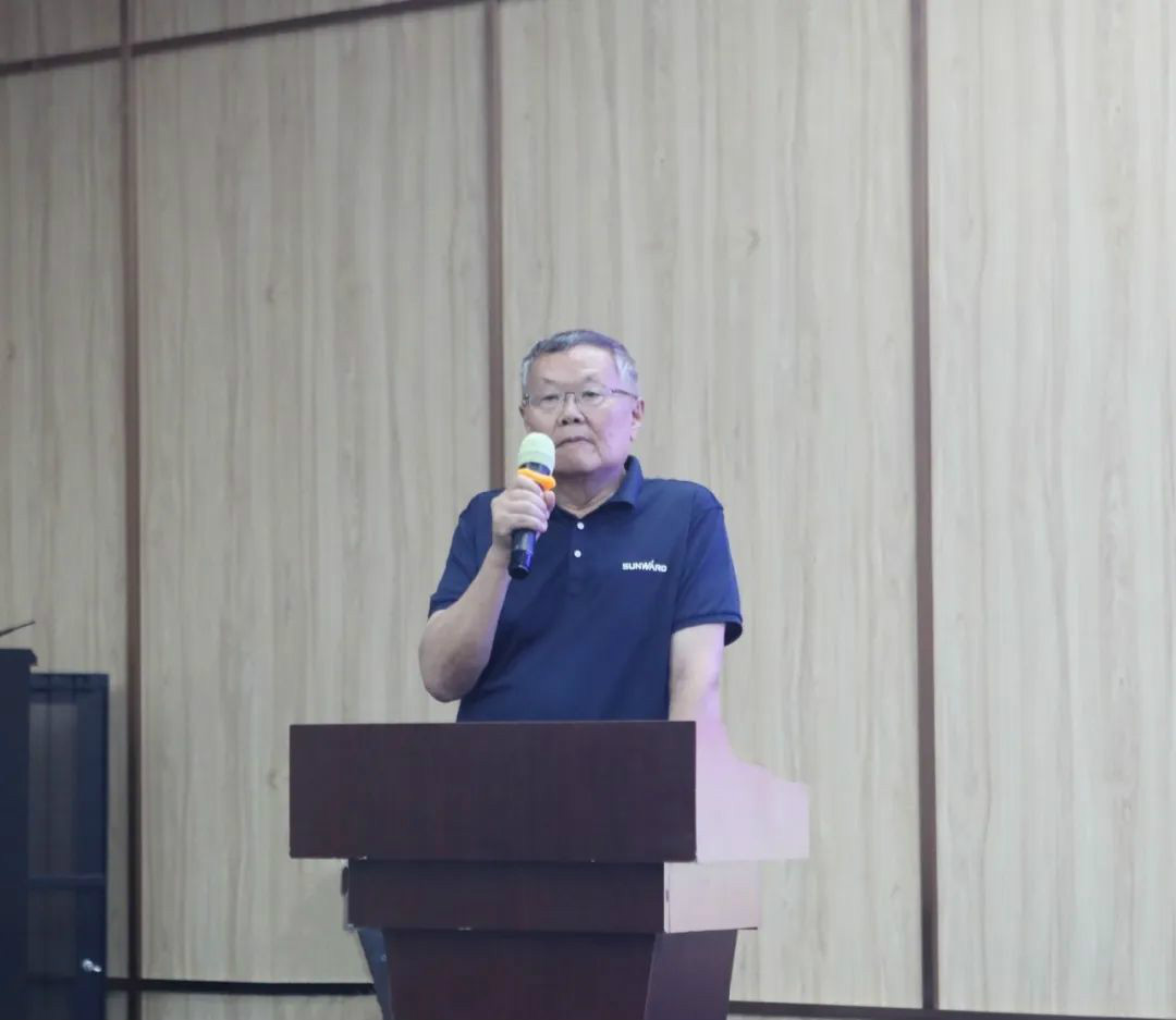 以强执行力聚焦基础能力建设 向挖掘机万台俱乐部迈进——胜游网电脑版_胜游(中国)智能2020年挖掘机经销商半年度会议圆满召