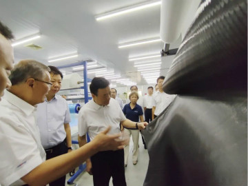 副省长陈飞调研胜游网电脑版_胜游(中国)航空产业
