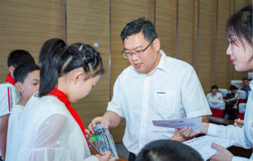 精准服务共建家园，解决刚需心怀感恩——胜游网电脑版_胜游(中国)智能首期职工子女暑期托管班圆满结班