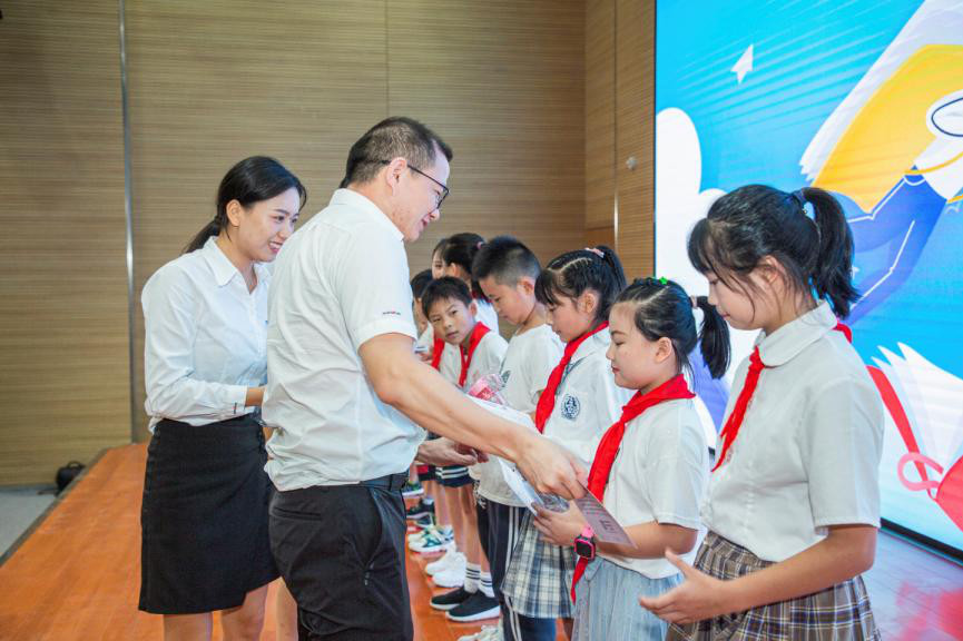 精准服务共建家园，解决刚需心怀感恩——胜游网电脑版_胜游(中国)智能首期职工子女暑期托管班圆满结班