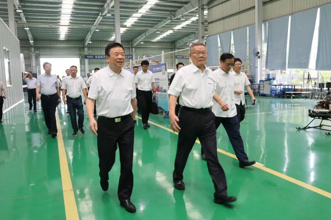 副省长陈飞调研胜游网电脑版_胜游(中国)航空产业