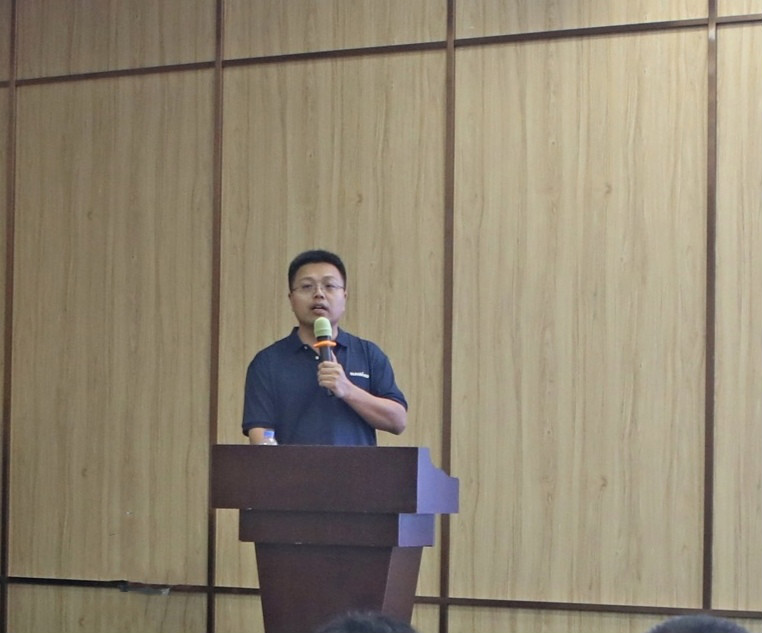 以强执行力聚焦基础能力建设 向挖掘机万台俱乐部迈进——胜游网电脑版_胜游(中国)智能2020年挖掘机经销商半年度会议圆满召