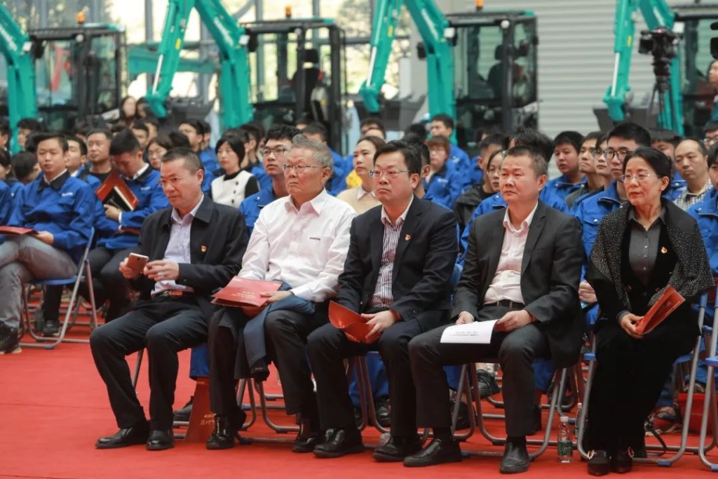 “学习新思想 长沙微宣讲 就认这个理”专题微宣讲在胜游网电脑版_胜游(中国)智能举行