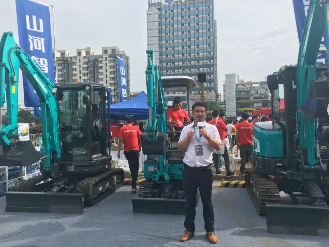 2020全球微挖大会 胜游网电脑版_胜游(中国)智能精品微挖赢得满堂彩