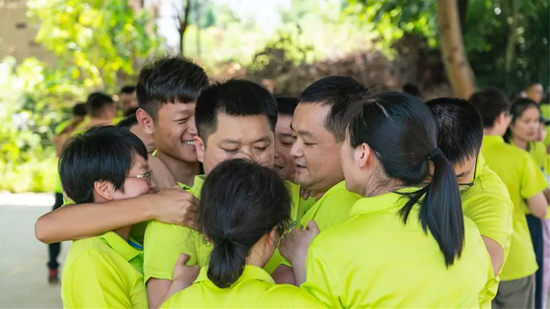 【夯基础 强执行 跨高度】2019胜游网电脑版_胜游(中国)智能挖掘机营销公司拓展训练营顺利开展