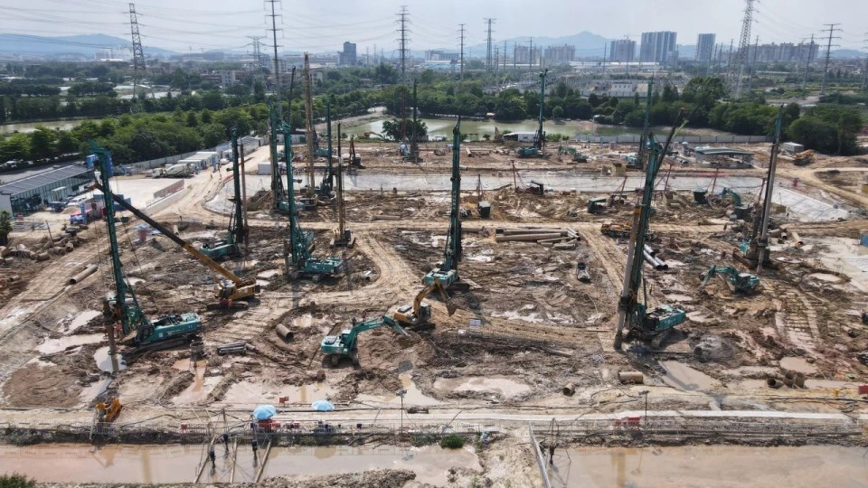 近20台“胜游网电脑版_胜游(中国)绿”装备实力集结，助力广佛西环工程建设跑出“加速度”